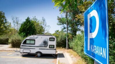 Şehir merkezine yakın, doğayla iç içe konumda bulunan otopark, şimdiden