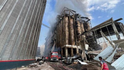 Sakarya’nın Hendek ilçesindeki Oba Makarna fabrikasında patlama meydana geldi. Olayda