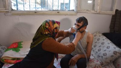 İzmir'de yaşayan Davut Dinçel (54), dezavantajlı yerlerde yaşayan ihtiyaç sahibi