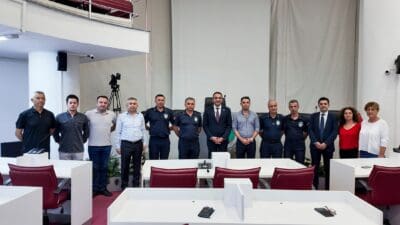Balçova Belediye Başkanı Onur Yiğit, zabıta memurlarıyla bir araya gelerek
