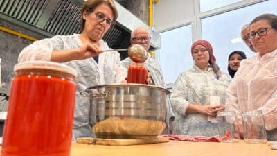 Bornova Belediyesi, EVKA – 3’teki Mutfak Atölyesi’nde düzenlediği Kış Atölyeleri