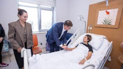 İzmir Büyükşehir Belediye Başkanı Dr. Cemil Tugay ve eşi Öznur