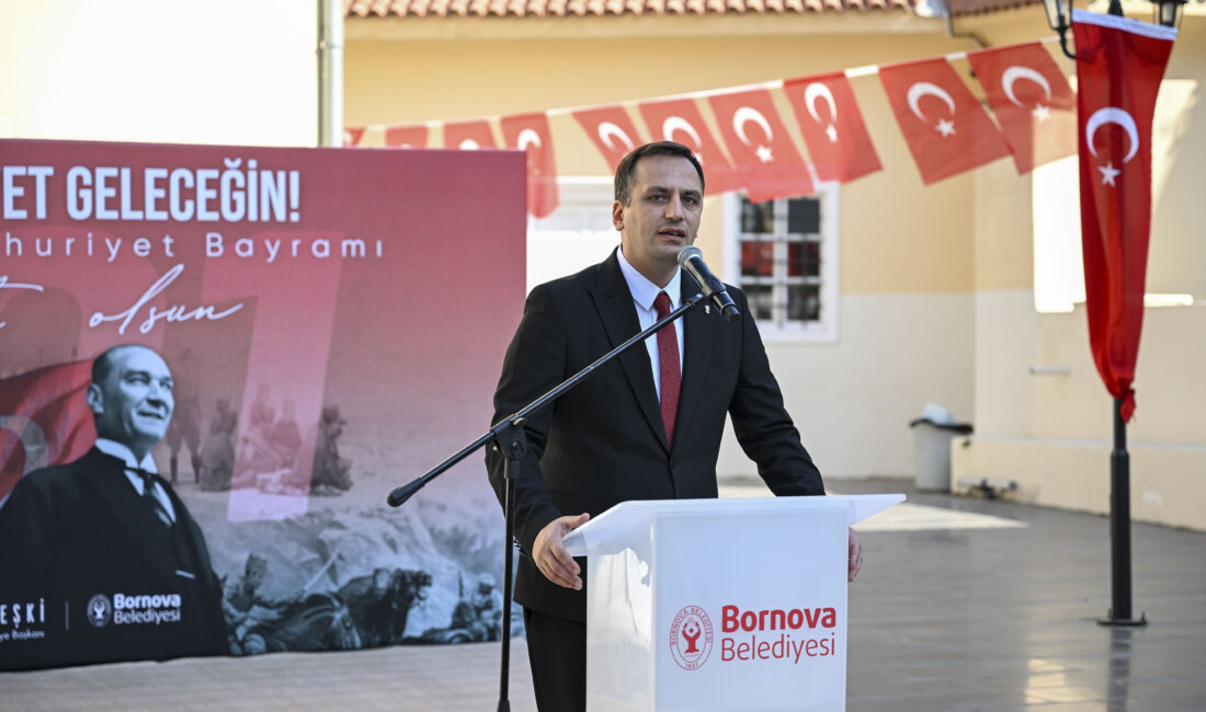 29 Ekim Cumhuriyet Bayramı'nın 101. yılı, Bornova'da coşkulu etkinliklerle kutlandı.