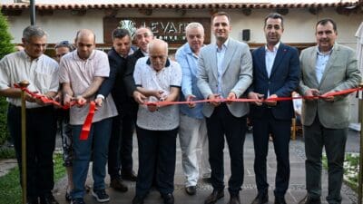 ornova Belediye Başkanı Ömer Eşki, Dramalılar Köşkü’nü Levanten Müzesi’ne dönüştürme projesiyle