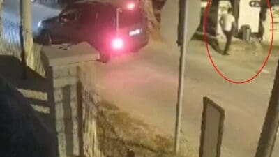İzmir'in Urla ilçesinde, besici Hüseyin Dağ'ın süt toplayan kişi için