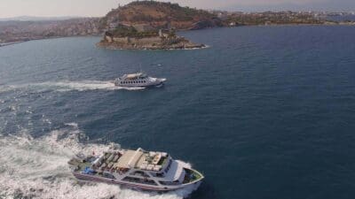 Türkiye'den Yunan adalarına kapıda vize uygulamasının Çeşme- Sakız Adası arasında