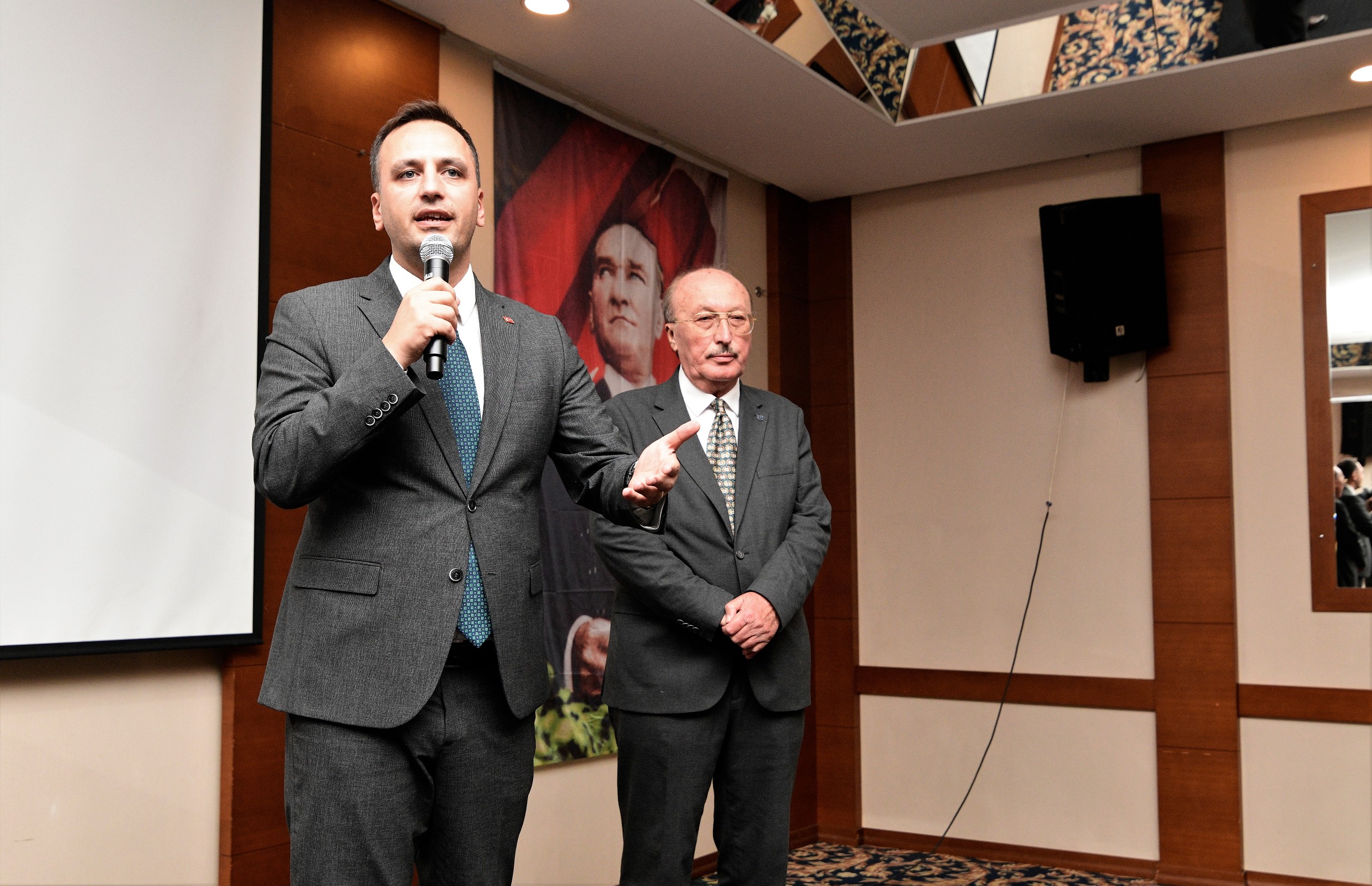 Ege Karadeniz Dernekleri Federasyonu (EKAF) tarafından düzenlenen "Gönül Sofraları" buluşmasının