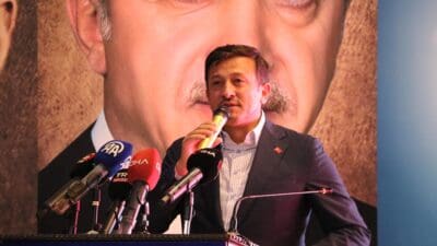 AK Parti Genel Başkan Yardımcısı Hamza Dağ, "İzmirliler, yerel seçimlerde
