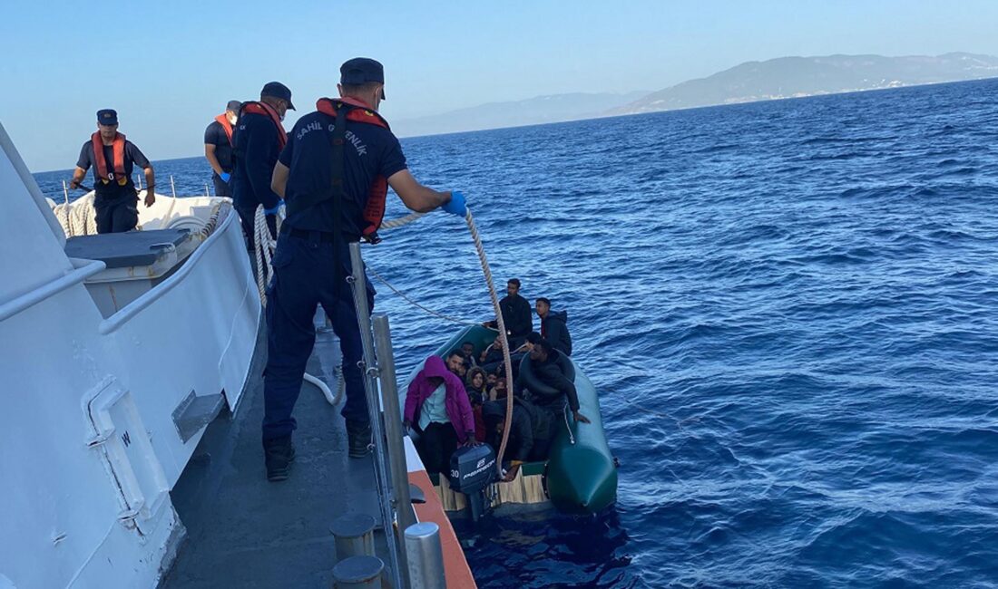 İzmir'in Dikili, Seferihisar ve Çeşme ilçeleri açıklarında Sahil Güvenlik Komutanlığı
