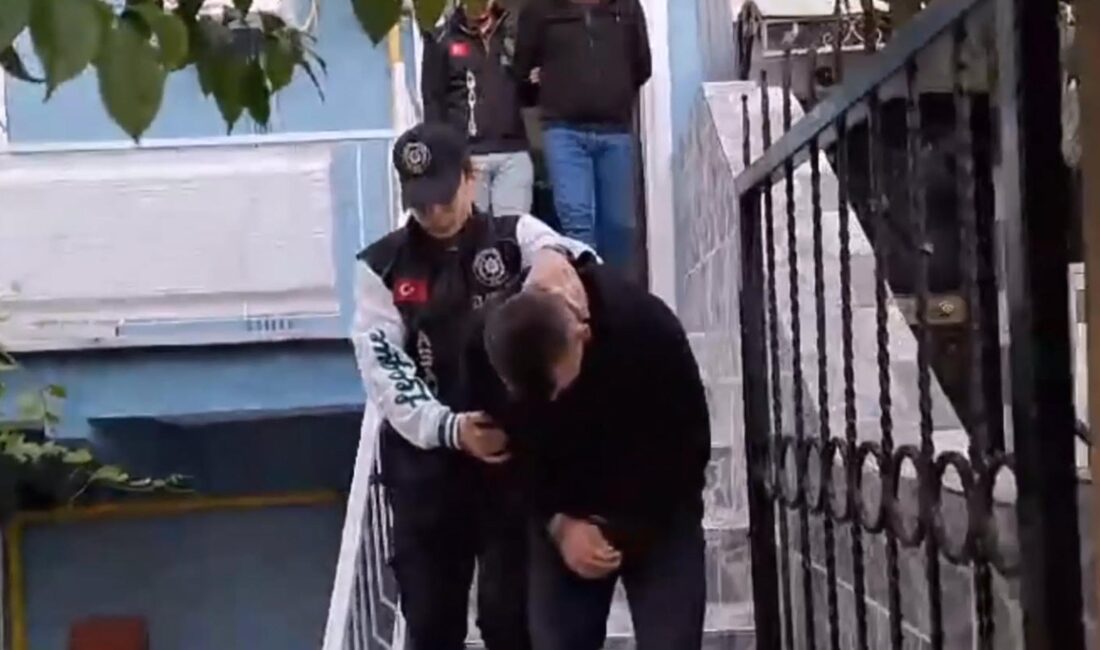 Demokrat Gündem- İzmir merkezli 4 ilde ‘kazanma garantili kupon’ vaadiyle