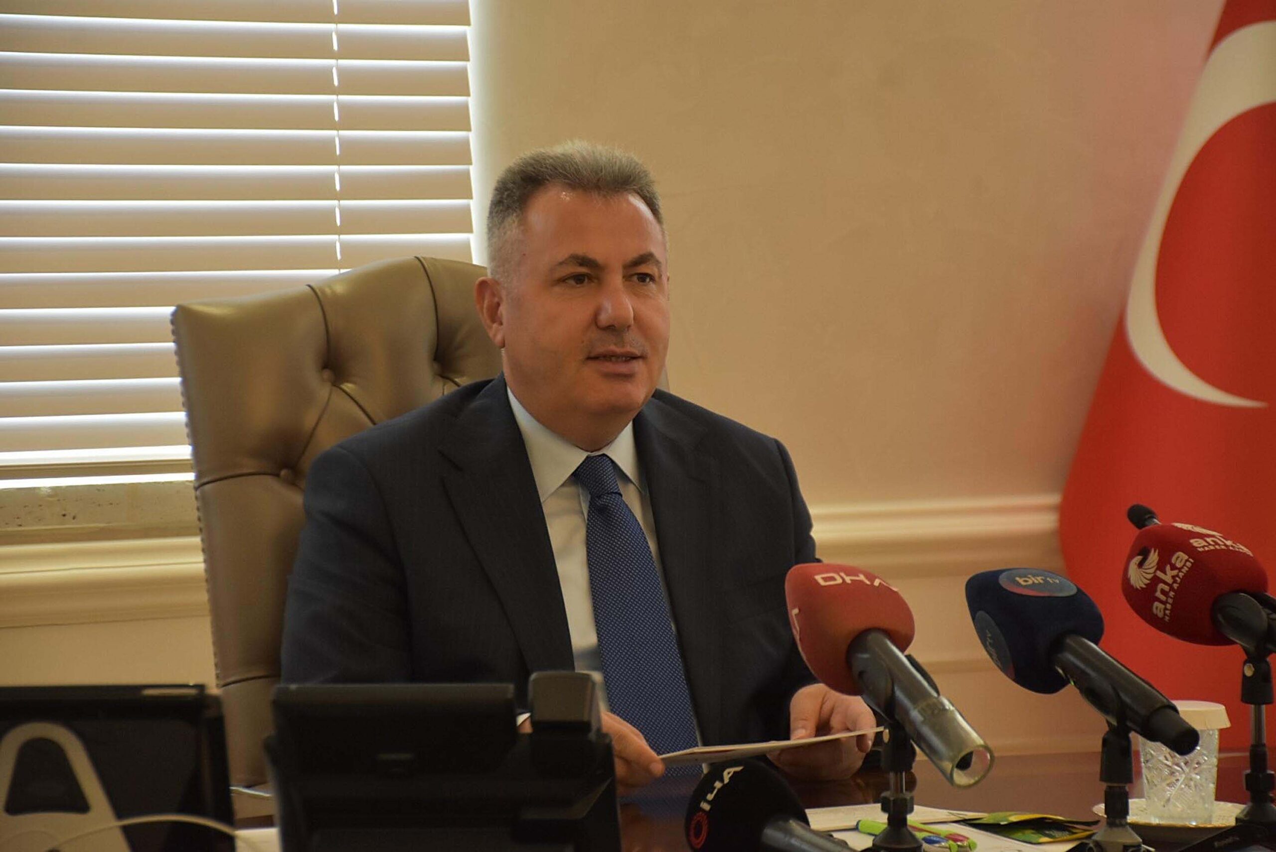 İzmir’deki İl Afet Risk Azaltma Planı (İRAP) konusunda bilgilendirme yapan