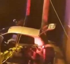 İzmir’in Çiğli ilçesinde Motosikletli Polis Timleri, ‘Dur’ ihtarına uymayarak kaçan