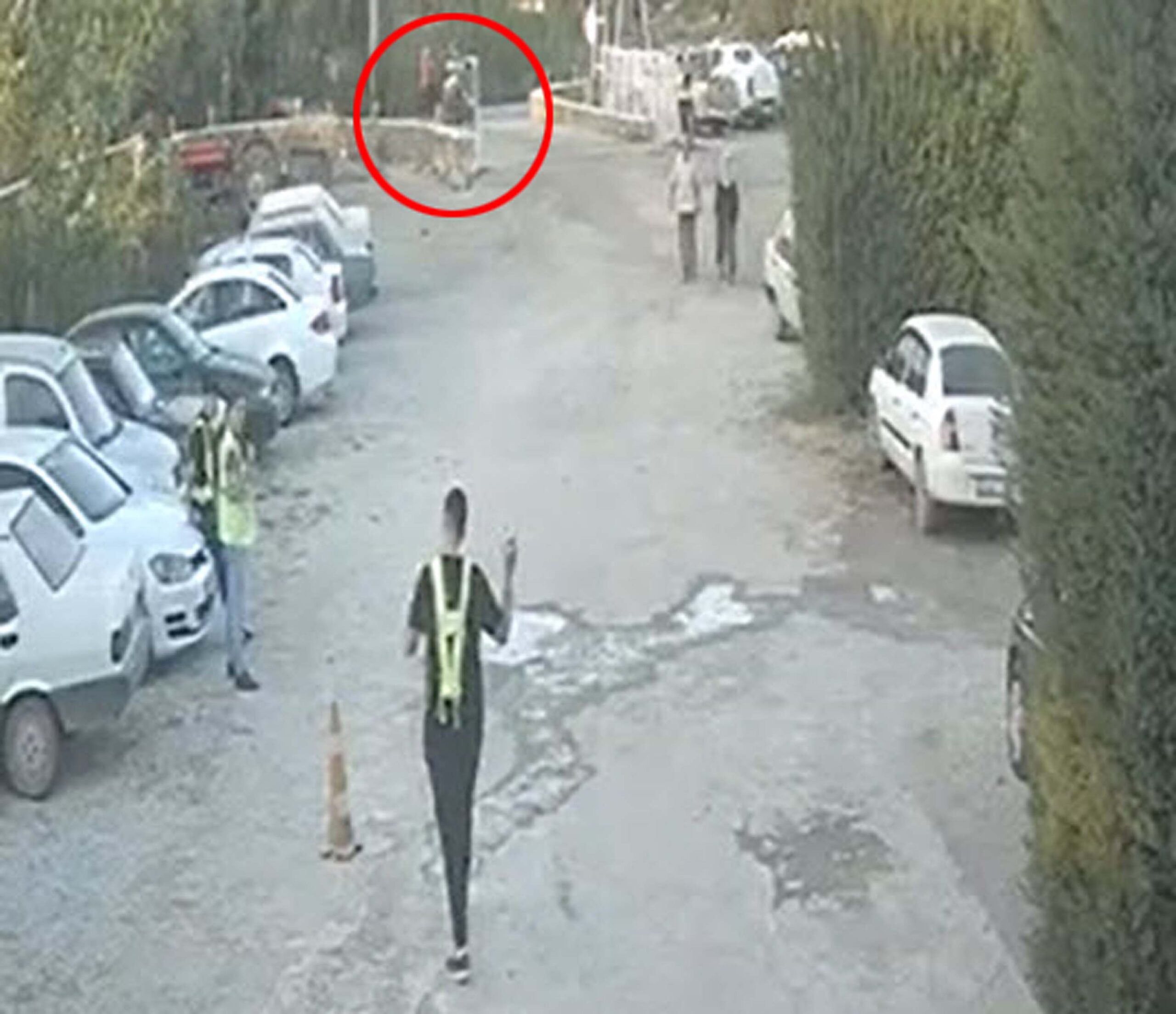 İzmir’in Ödemiş ilçesinde, elektrikli bisiklet ile motosikletin çarpıştığı kazada 2