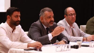 Cumhuriyet Halk Partisi İzmir İl Başkanlığı, kadın ve gençlik örgütleri