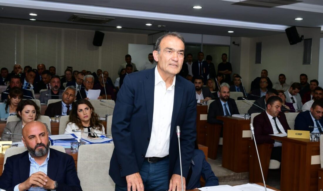 AK Parti İzmir Milletvekili Yaşar Kırkpınar’ın körfeze cansız manken atarak