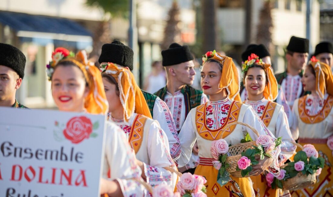 İzmir Büyükşehir Belediyesi tarafından bu yıl 18’incisi düzenlenen Uluslararası Balkanlılar