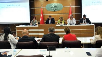 Bornova Belediye Meclisi, Beydağ Belediyesi’ne bir kamyonet ve bir kamyon