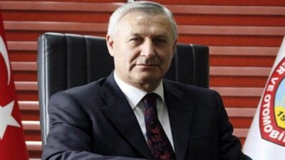 İzmir'de, zimmet suçundan hakkında yakalama kararı çıkarılan İzmir Şoförler ve