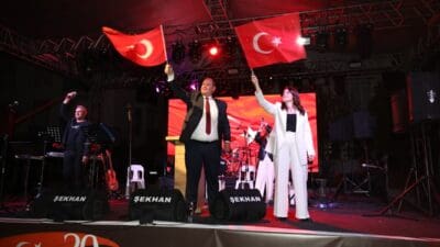29 Ekim Cumhuriyet Bayramı’nın101. yılı Menderes’te coşkuyla kutlandı. 