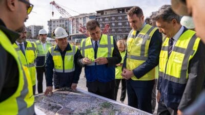 İzmir Büyükşehir Belediyesi’nin, kendi kaynaklarıyla yapımını sürdürdüğü Buca Metrosu’nda önemli