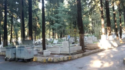 İzmir Büyükşehir Belediyesi, Soğukkuyu Mezarlığı’nda uygunsuz davranışlarda bulunan kişiler hakkında