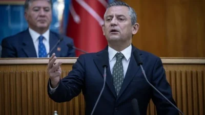 Cumhuriyet Halk Partisi Genel Başkanı Özgür Özel, Bahçeli'nin Öcalan'a yaptığı
