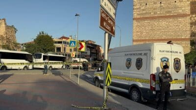 Türkiye, art arda yaşanan şiddet olaylarıyla sarsıldı. Önce Beyoğlu'nda meydana