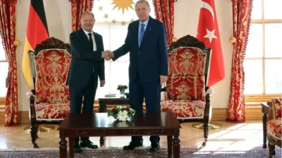 Cumhurbaşkanı Erdoğan, Almanya Başbakanı Scholz ile İstanbul'da bir araya geldi.