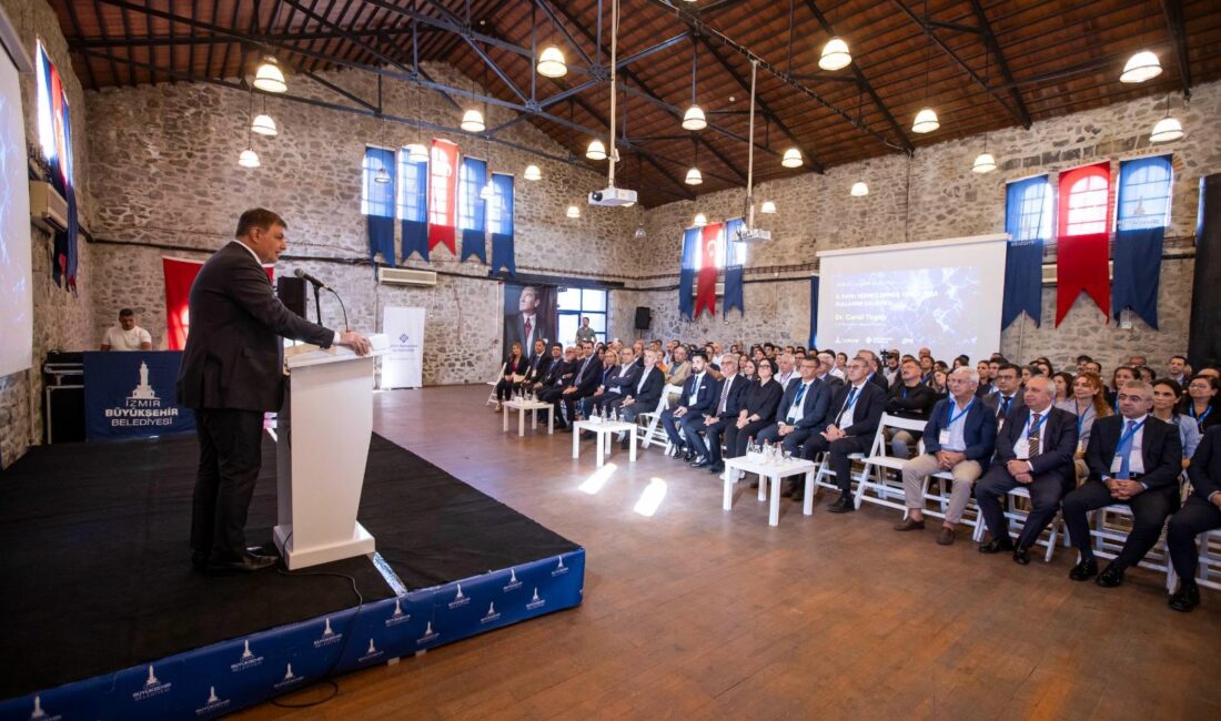 İzmir Büyükşehir Belediye Başkanı Dr. Cemil Tugay, Tarihi Havagazı Fabrikası