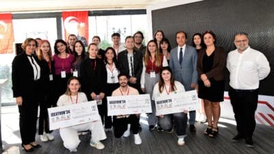 Bornova Belediyesi’nin “Afete Dirençli Kent Bornova” temasıyla düzenlediği İdeathon’24 yarışması,