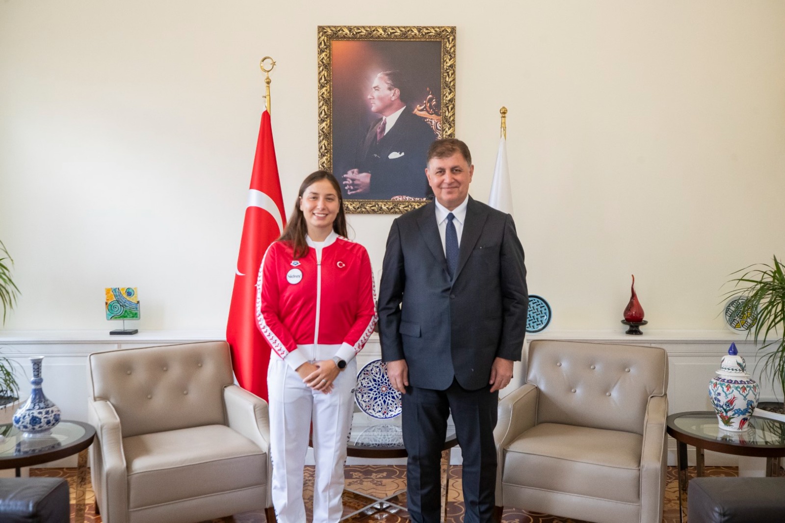yüzücü