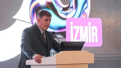 İzmir Büyükşehir Belediye Başkanı Dr. Cemil Tugay, “İkinci Yüzyılın Ekonomisi”