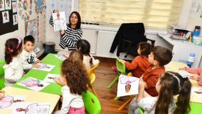 Füsun Özsakalar, Semih Sığırcı, Büşra Şahin, Hülya Erol ve Almira