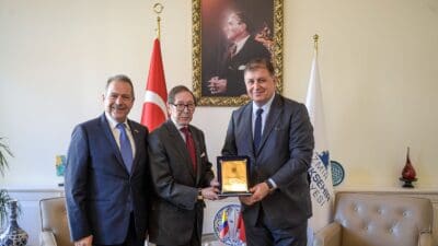 İzmir Büyükşehir Belediye Başkanı Dr. Cemil Tugay, Kolombiya’nın Ankara Büyükelçisi