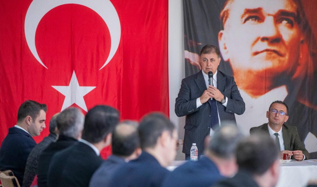 İlçe koordinasyon toplantılarını Beydağ ile sürdüren İzmir Büyükşehir Belediye Başkanı