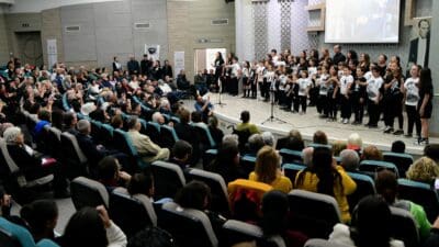 Bornova’da, Mustafa Kemal Atatürk’ün aramızdan ayrılışının 86. yılı anısına düzenlenen