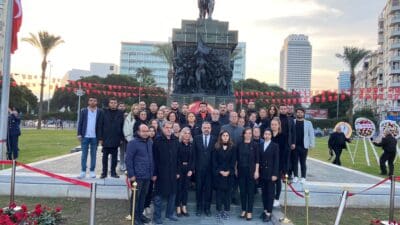 Cumhuriyet Halk Partisi İzmir İl Başkanı Şenol Aslanoğlu, Türkiye Cumhuriyetinin