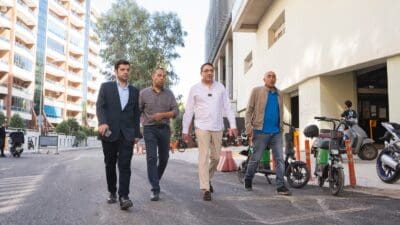 Balçova Belediyesi, araçların yoğun olarak kullandığı Bora Sokak’ı da tamamen