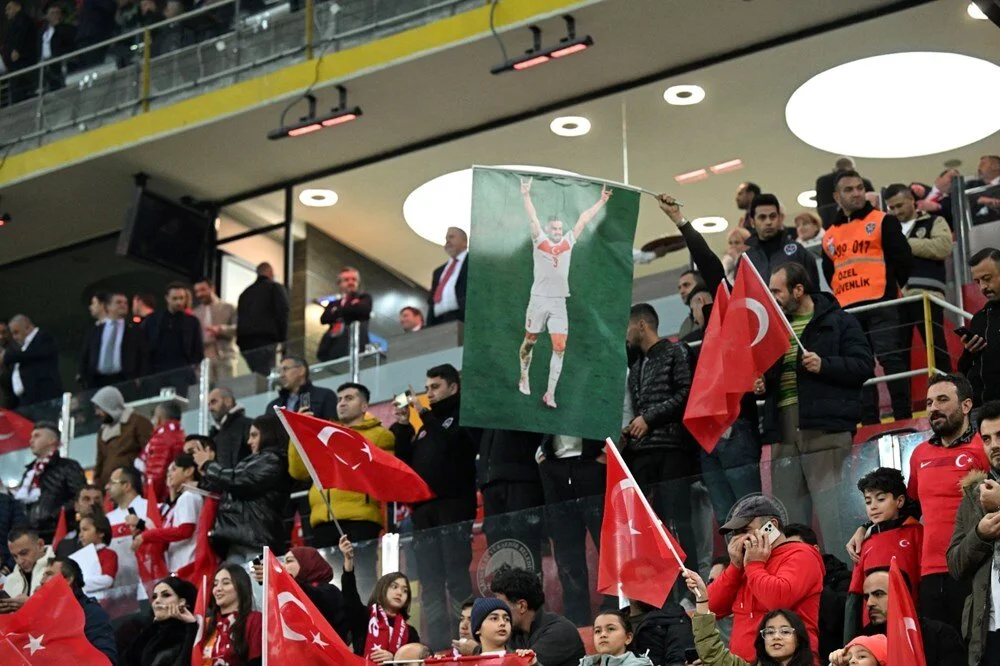 Türkiye, A Ligi şansını son maça bıraktı: Kerem Aktürkoğlu penaltı kaçırdı! - 9