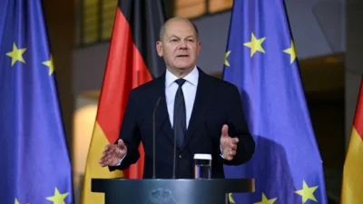 Almanya’nın “trafik ışığı” koalisyonu sarsıntıda. Başbakan Olaf Scholz, erken seçim