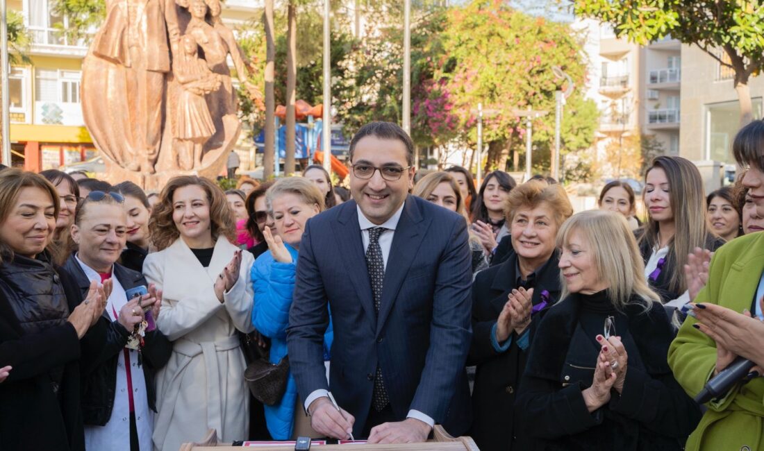 Kadına Yönelik Şiddete Karşı Uluslararası Mücadele Günü nedeniyle Balçova Belediyesi