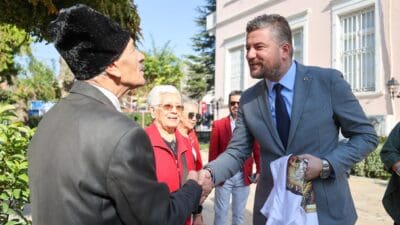 Buca Belediye Başkanı Görkem Duman, ikinci bahar yaşayan çiftlerin heyecanına