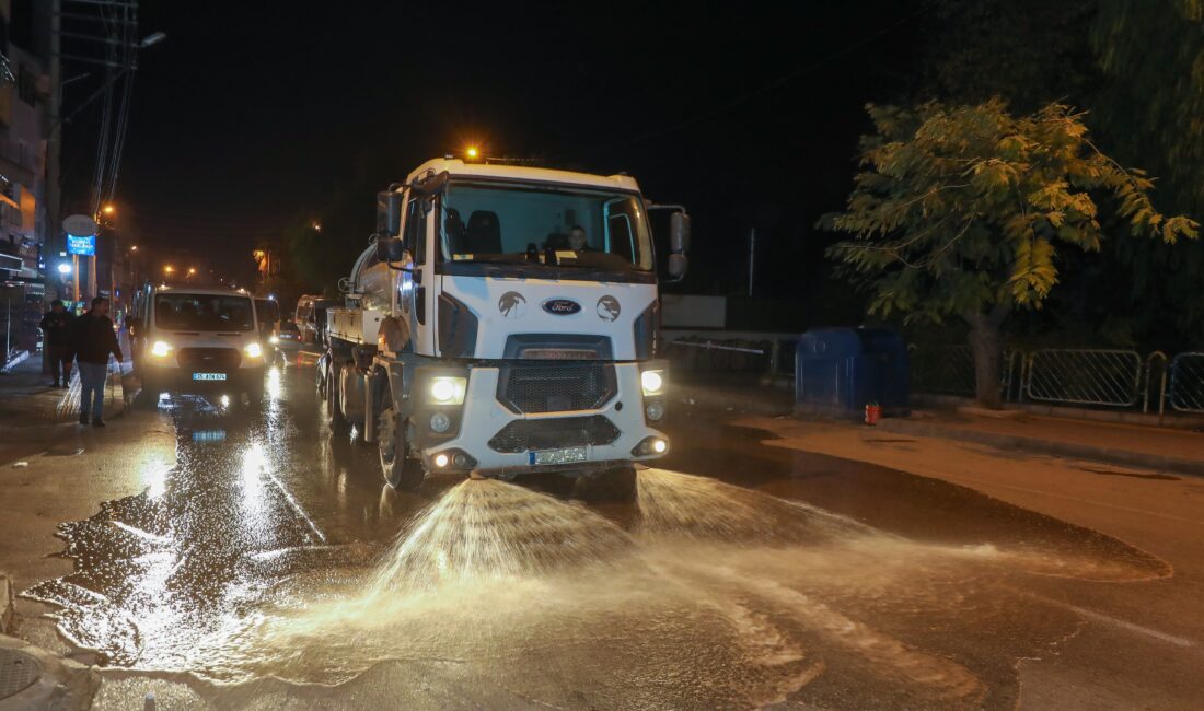 İzmir’in nüfus yoğunluğu bakımından en kalabalık ilçesi olan Buca’da temizlik