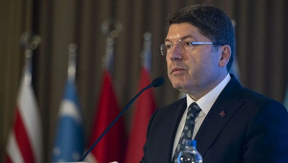 Meclis’te
yasalaştı: Noterlik, avukatlık stajı ve boşanma davalarına yeni düzenleme (Yeni yasayla birlikte neler değişecek?) - 6