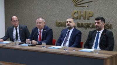 CHP Genel Başkan Yardımcısı Gökan Zeybek, Esenyurt'a atanan kayyımı 'siyasi
