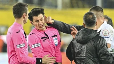 Maç sonunda hakem Halil Umut Meler'e yumruk atan MKE Ankaragücü