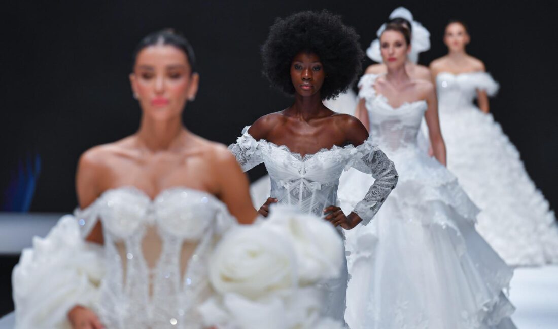 Bu yıl 18’incisi düzenlenen IF Wedding Fashion İzmir, 72 ilden