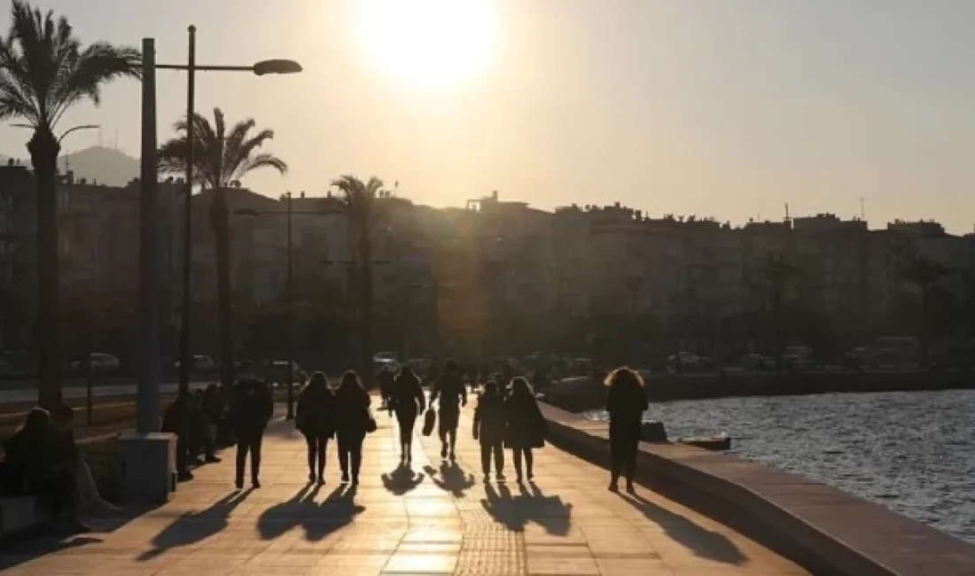 İzmir'de etkili olan soğuk hava hafta boyunca yerini daha ılık