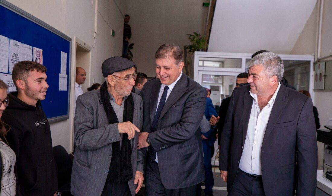 İzmir Büyükşehir Belediye Başkanı Dr. Cemil Tugay, Kiraz'da düzenlediği koordinasyon