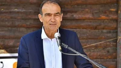 İzmir Büyükşehir Belediyesi Başkan Vekili Dr. Zafer Levent Yıldır, AK